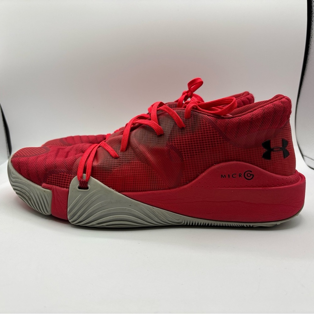 Under Armour Anatomix Spawn Red Men’s 3021263-603 Size 13 Basketball Shoes